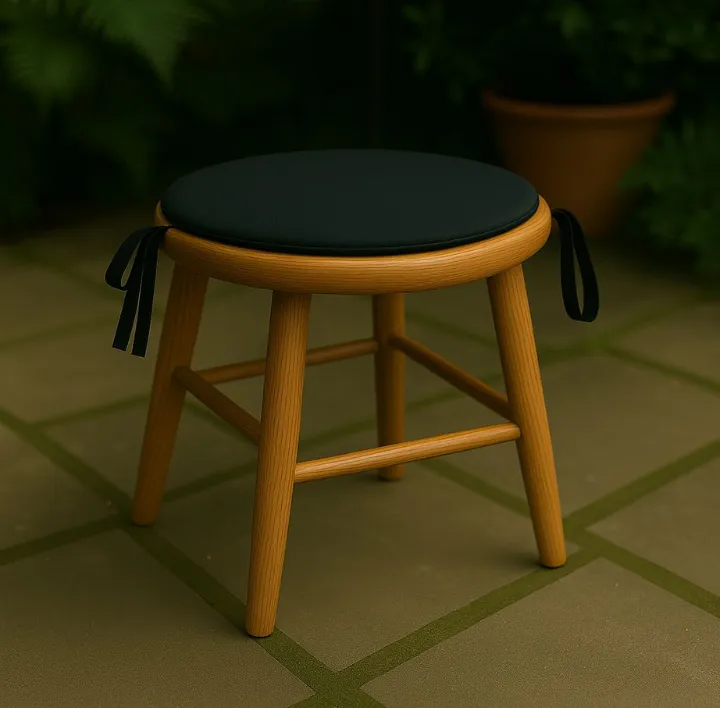 Black round seat pad kitchen stool