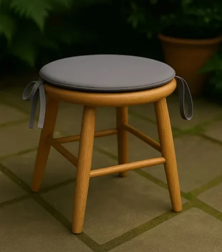 Silver round seat pad kitchen stool