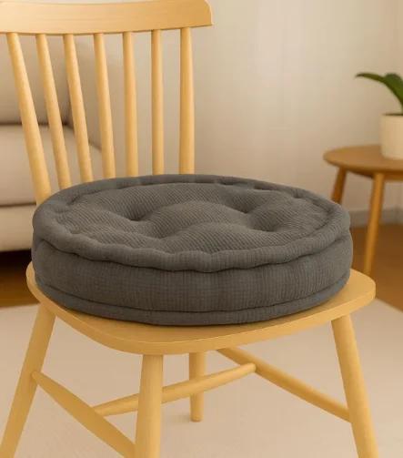 Grey booster pad round fleece