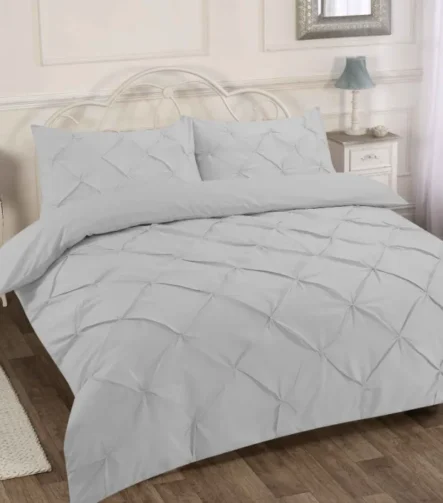 Red alexander duvet set