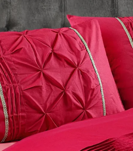 Red eleanor duvet set