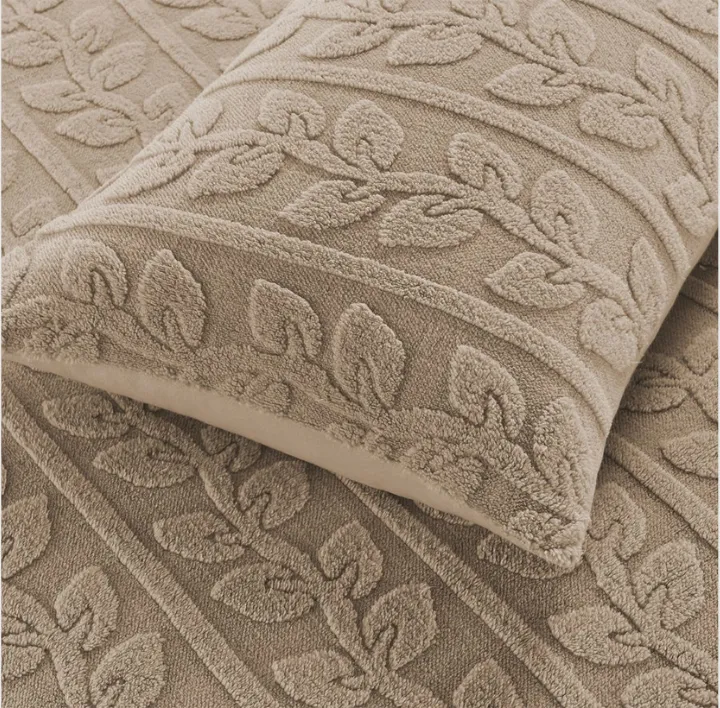 Beige leaves teddy duvet set