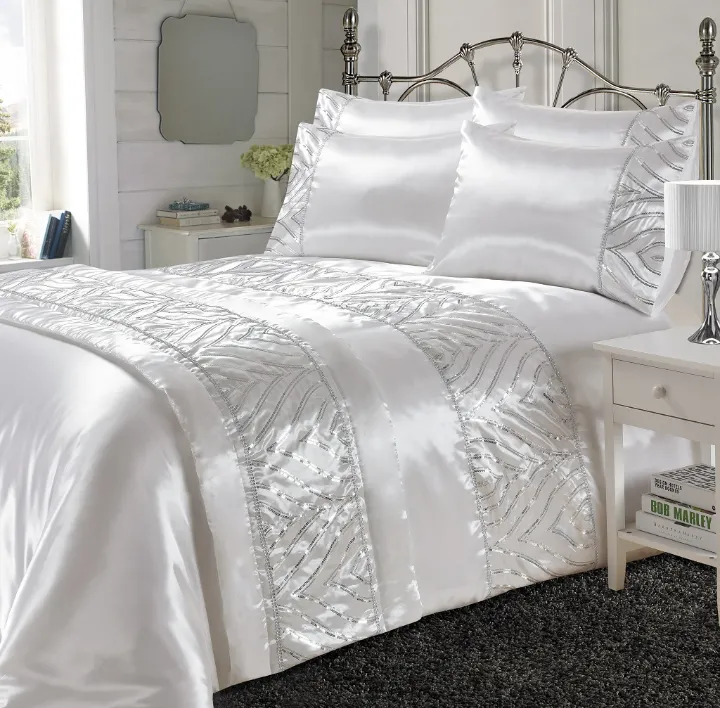 Shimmer duvet set - White