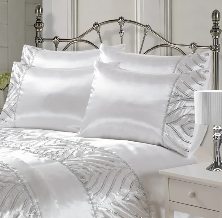 Shimmer duvet set - White