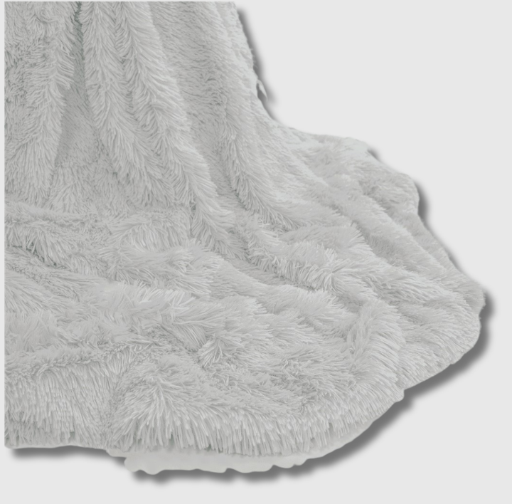 Cuddles throw - cream