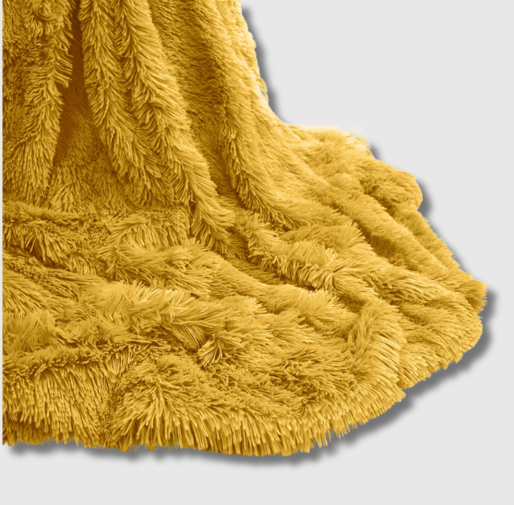 Cuddles throw - ochre