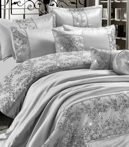Gigi Embroidery Duvet set - Silver