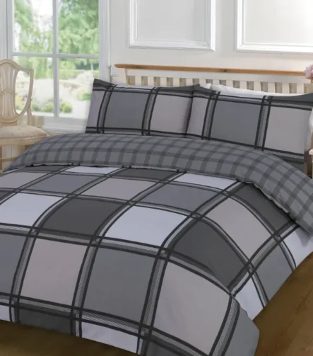 Black logan duvet set